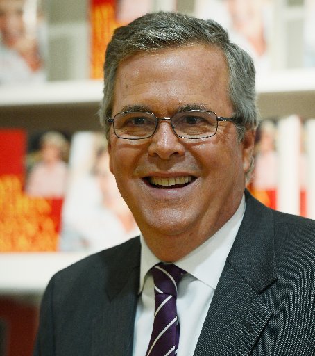 SIMI VALLEY, CA - MARCH 08: Former Florida governor Jeb Bush autographs his new book "Immigration Wars: Forging an American Solution" before speaking at the Reagan Library about his new book on March 8, 2013 in Simi Valley, California.(Photo by Kevork...