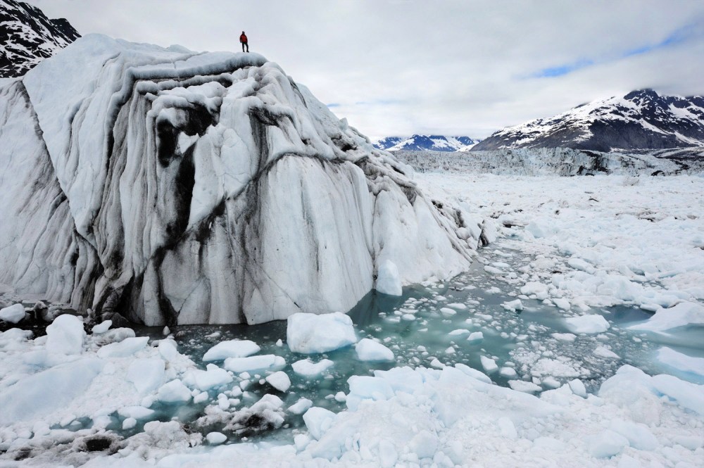 Photo: AP/Extreme Ice Survey/James Balog