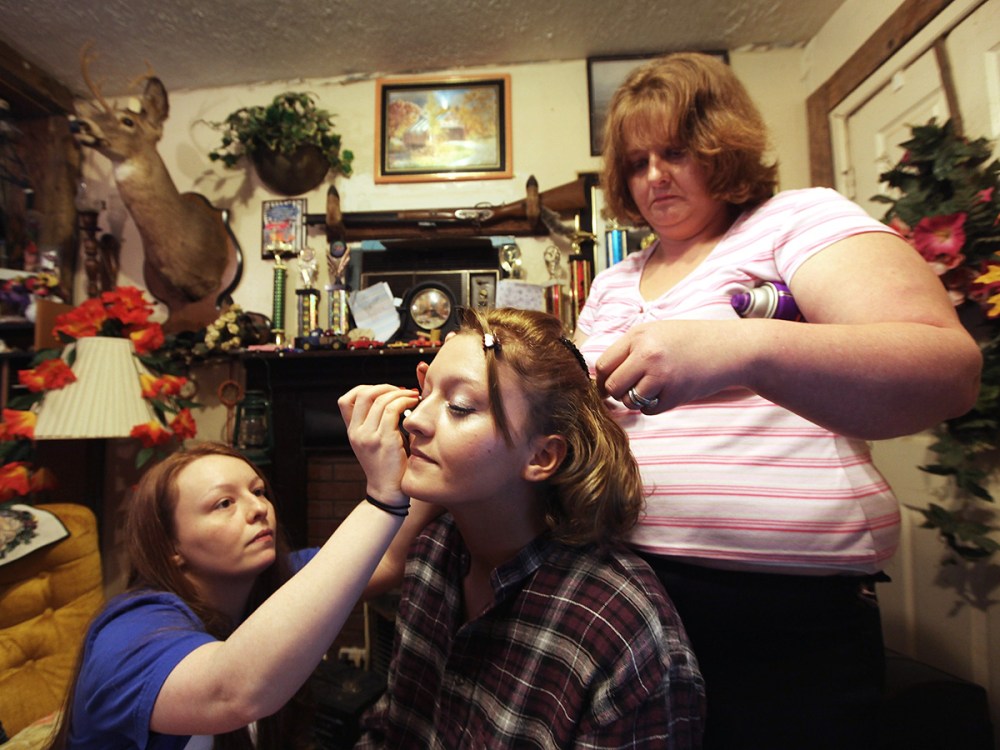 Teen Pregnancy Rate Drop - 09/06/2013