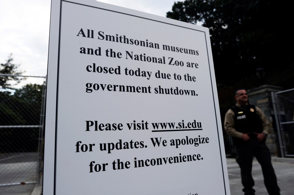 A closure sign posted at the parking entrance of the National Zoo in Washington, DC, on October 1, 2013.