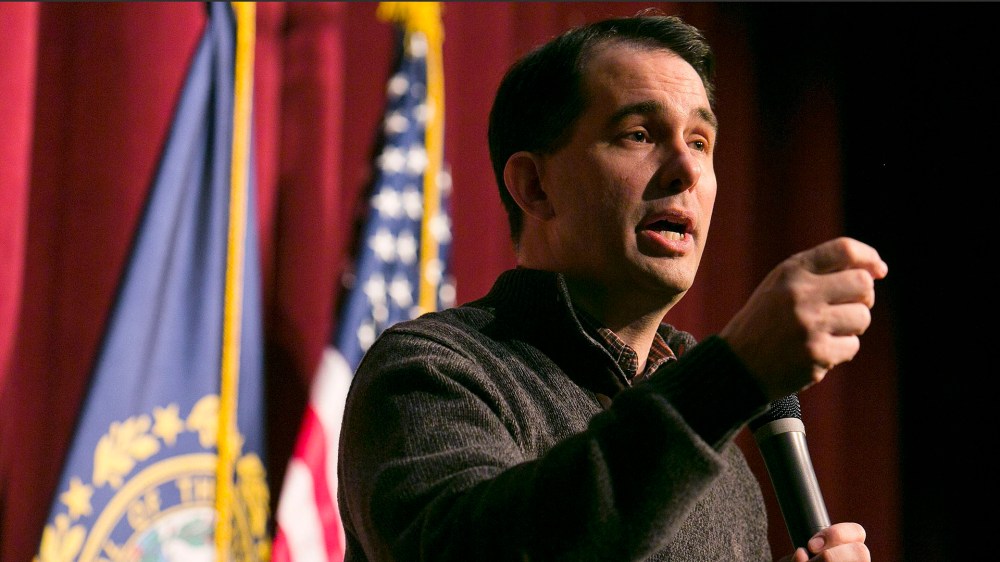 Governor Scott Walker (R-WS) speaks at a Republican organizing meeting in Concord, New Hampshire on March 14, 2015. (Photo by Dominick Reuter/Reuters)