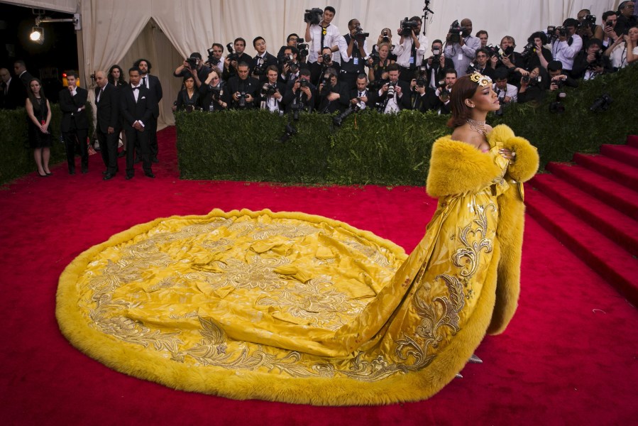Singer Rihanna arrives at the Metropolitan Museum of Art Costume Institute Gala 2015 in Manhattan, New York on May 4, 2015.