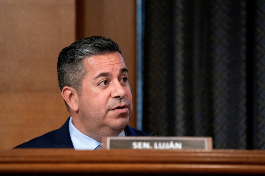 Image: FILE PHOTO: Senate Health, Education, Labor, and Pensions Committee hearing on federal government coronavirus disease (COVID-19) response in Washington