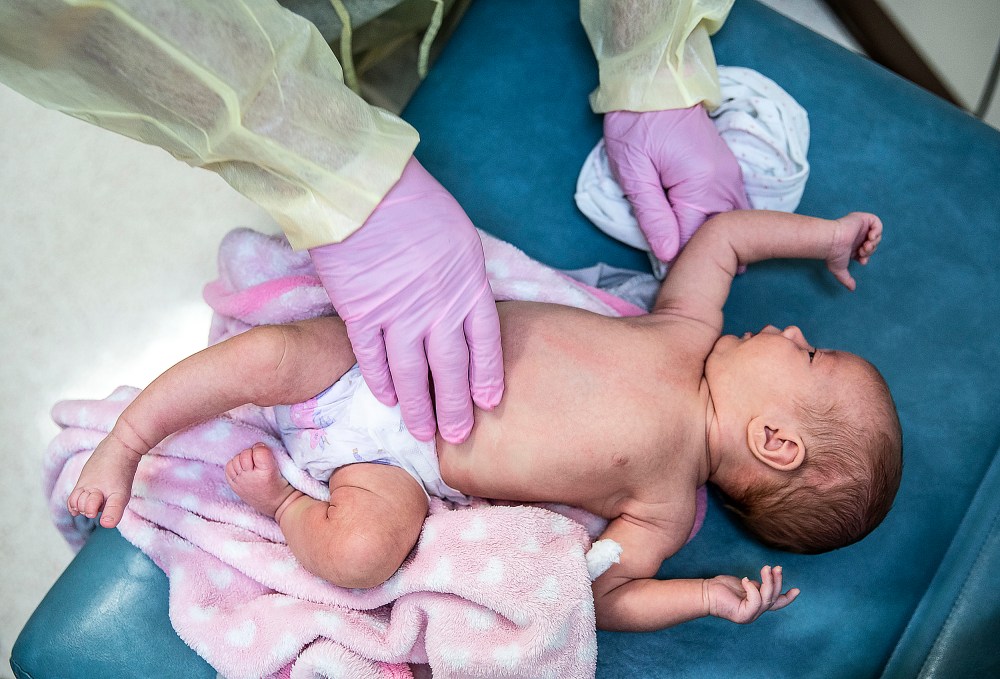 Dr. Vainio, MD examined two-month old Eden Smith, who developed respiratory symptoms a few days ago and was tested for the flu, Covid-19 and RSV.