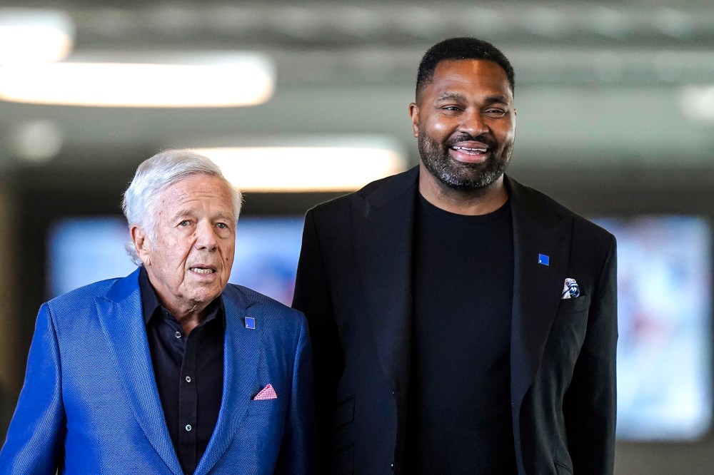 Image: New England Patriots owner Robert Kraft and newly-named Patriots head coach Jerod Mayo