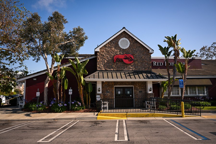 Red Lobster restaurant.