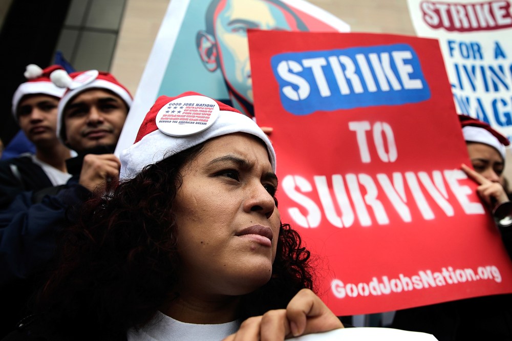 Fast Food Workers Organize Nat'l Walkout Over Low Wages