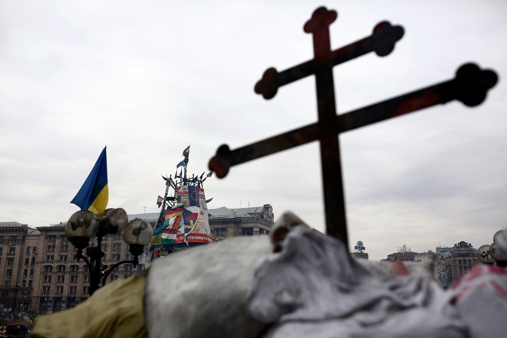Following the release of Yulia Tymoshenko the former PM of Ukraine, Ukrainians keep holding the Maidan Nezalezhnosti, the Independence Square upon the call of Tymoshenko for continuing February 23, 2014.