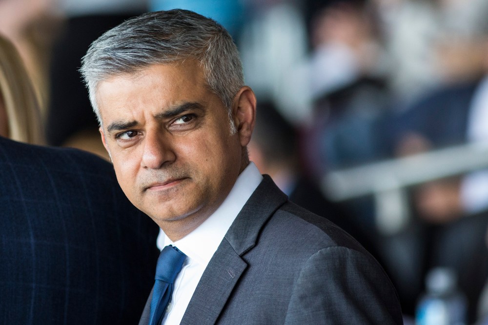 London Mayor Sadiq Khan attends Yom HaShoah, the Jewish Community's Holocaust Remembrance Day, at the Barnet Copthall Stadium on May 8, 2016 in London, England. (Photo by Jack Taylor/Getty)
