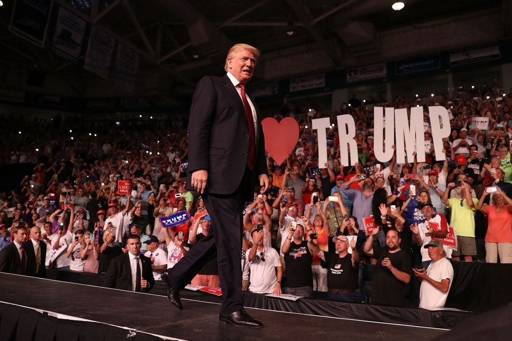 Image: ***BESTPIX*** Donald Trump Campaigns In Estero, Florida