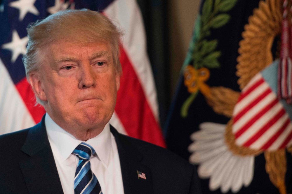 Image: US-POLITICS-TRUMP-MNUCHIN