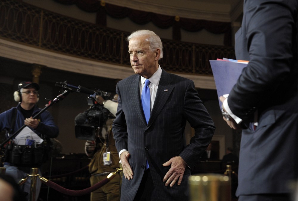 (AP Photo/Cliff Owen)