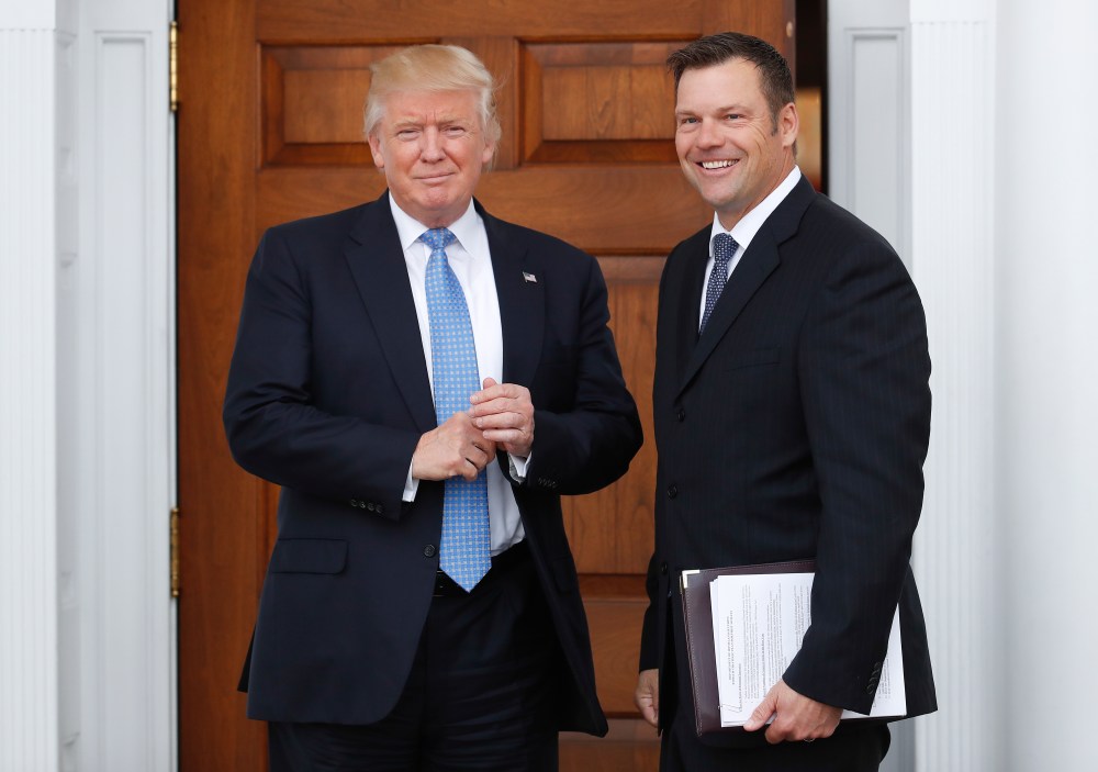 Donald Trump, Kris Kobach