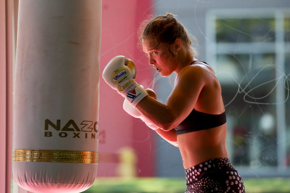 Mixed martial arts fighter Ronda Rousey works out at Glendale Fighting Club, July 15, 2015, in Glendale, Calif. (Photo by Jae C. Hong/AP)