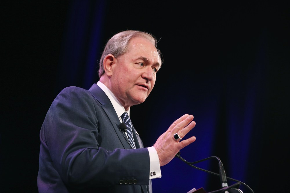 Former Virginia Gov. Jim Gilmore speaks to guests at the Iowa Freedom Summit on Jan. 24, 2015 in Des Moines, Iowa. (Photo by Scott Olson/Getty)