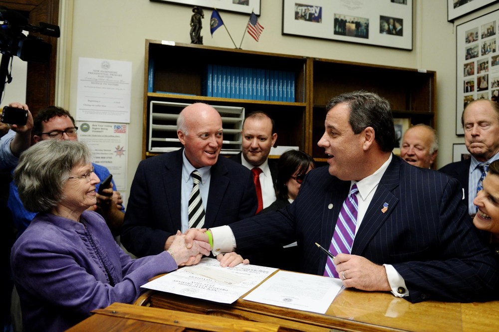 Republican Presidential candidate Chris Christie (R-NJ) files paperwork for the New Hampshire primary at the State House Nov. 6, 2015 in Concord, N.H. (Photo by Darren McCollester/Getty)