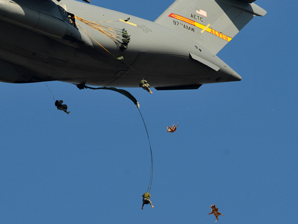 Photo illustration by Holly Allen, photograph by Giuseppe Cacace/AFP/Getty Images.