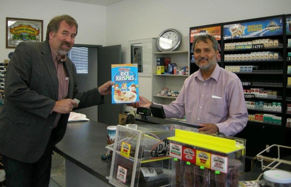 Doug LaMalfa is the one on the left, buying the cereal.