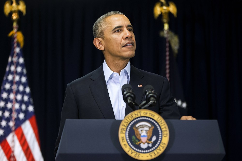 President Barack Obama walks to the podium to speak to reporters at Omni Rancho Las Palmas in Rancho Mirage, Calif., Feb. 13, 2016. (Photo by Pablo Martinez Monsivais/AP)