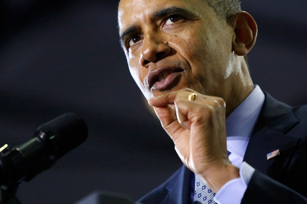 U.S. President Barack Obama delivers remarks on raising the minimum wage at Central Connecticut State University in New Britain, Conn. March 5, 2014.