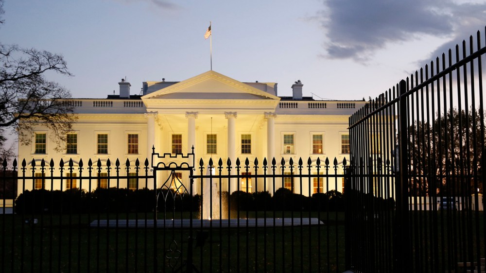 A fence is seen surrounding the White House in Washington, D.C. (Photo by Larry Downing/Reuters)