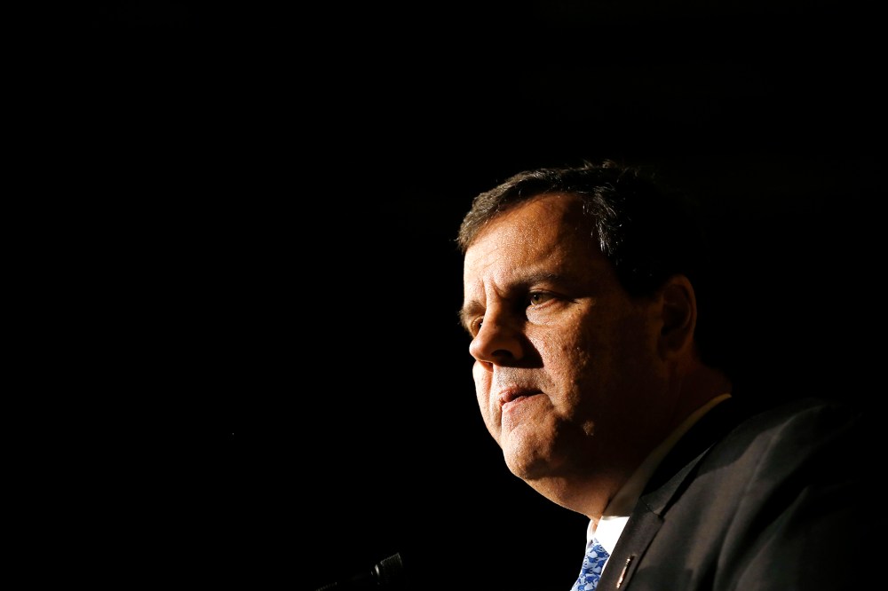 New Jersey Governor Chris Christie delivers a speech at an event in Rolling Meadows, Ill., on Feb. 12, 2015. (Photo by Jim Young/Reuters)
