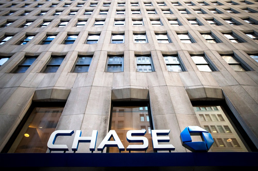 A Chase bank is seen in New York's financial district March 11, 2015. (Photo by Brendan McDermid/Reuters)