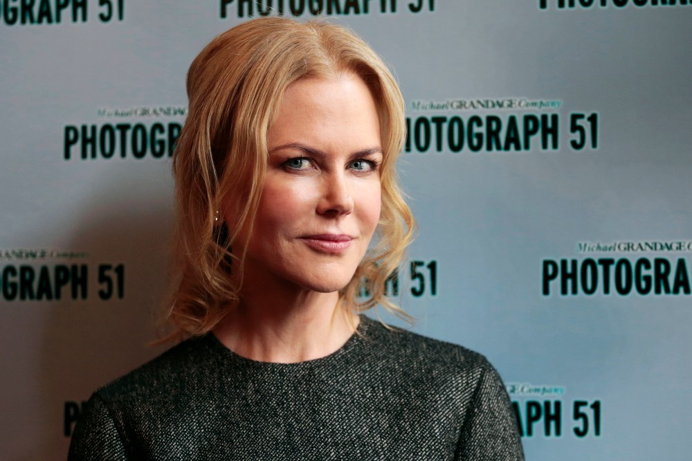Photograph 51 cast member Nicole Kidman poses for a photograph at the Noel Coward Theatre in London, Britain on Sept. 7, 2015. (Photo by Suzanne Plunkett/Reuters)