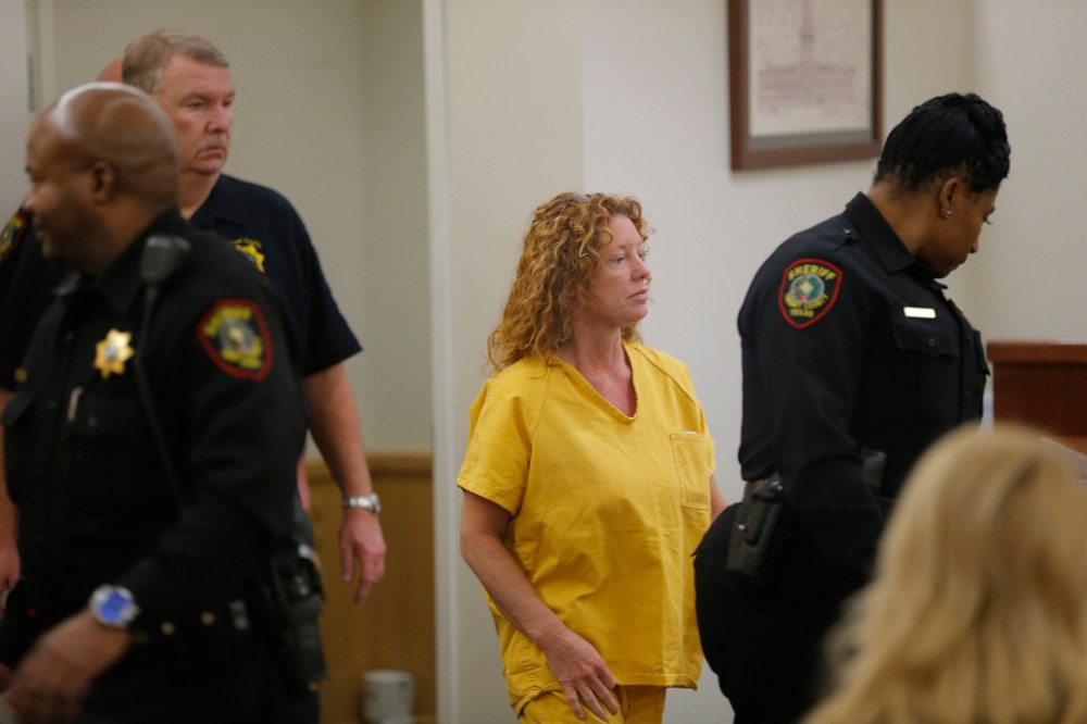 Tonya Couch enters the courtroom to appear before state District Judge Wayne Salvant in Fort Worth, Texas, Jan. 8, 2016. (Photo by Rodger Mallison/Fort Worth Star-Telegram/Reuters)