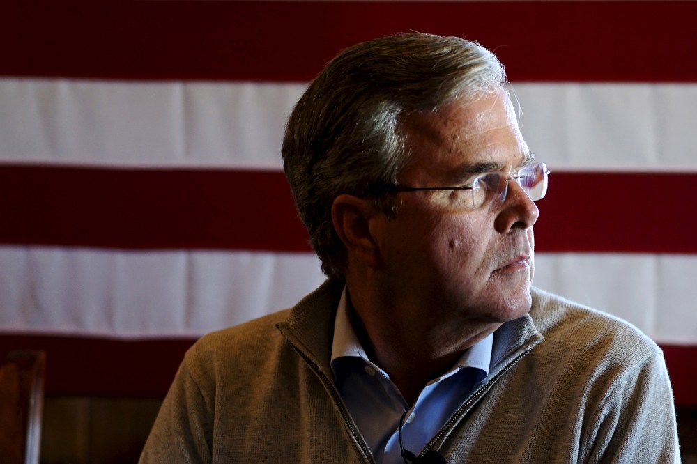 U.S. Republican presidential candidate Jeb Bush waits to speak at a campaign event at the Greasewood Flats Ranch in Carroll, Iowa, Jan. 29, 2016. (Photo by Rick Wilking/Reuters)