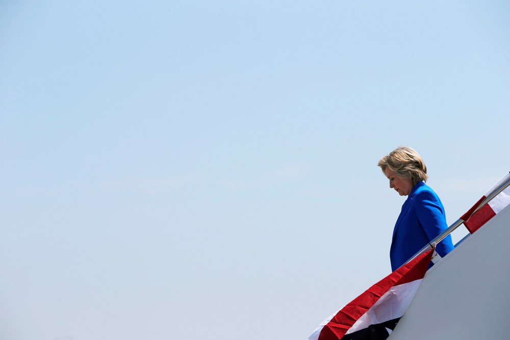 U.S. Democratic presidential candidate Hillary Clinton arrives at the airport in Charlotte, N.C., Sept. 8, 2016. (Photo by Brian Snyder/Reuters)