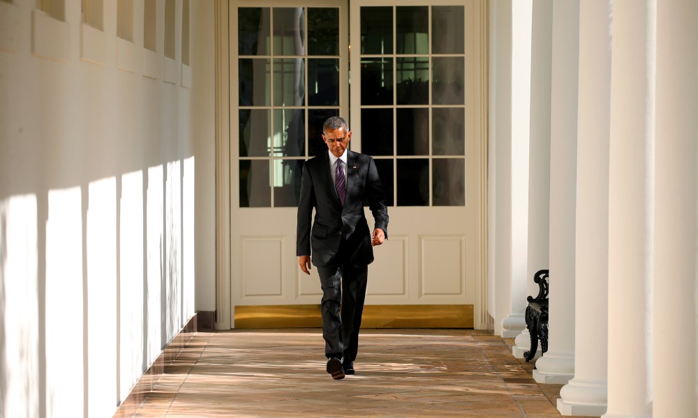 U.S. President Barack Obama walks the Colonnade toward the Oval Office of the White House in Washington on election day, Nov. 8, 2016. (Photo by Kevin Lamarque/Reuters)