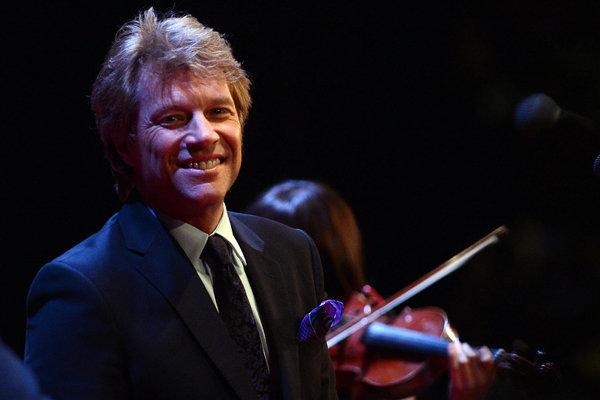 Jon Bon Jovi performing during a campaign event for President Obama in New York on Monday.
