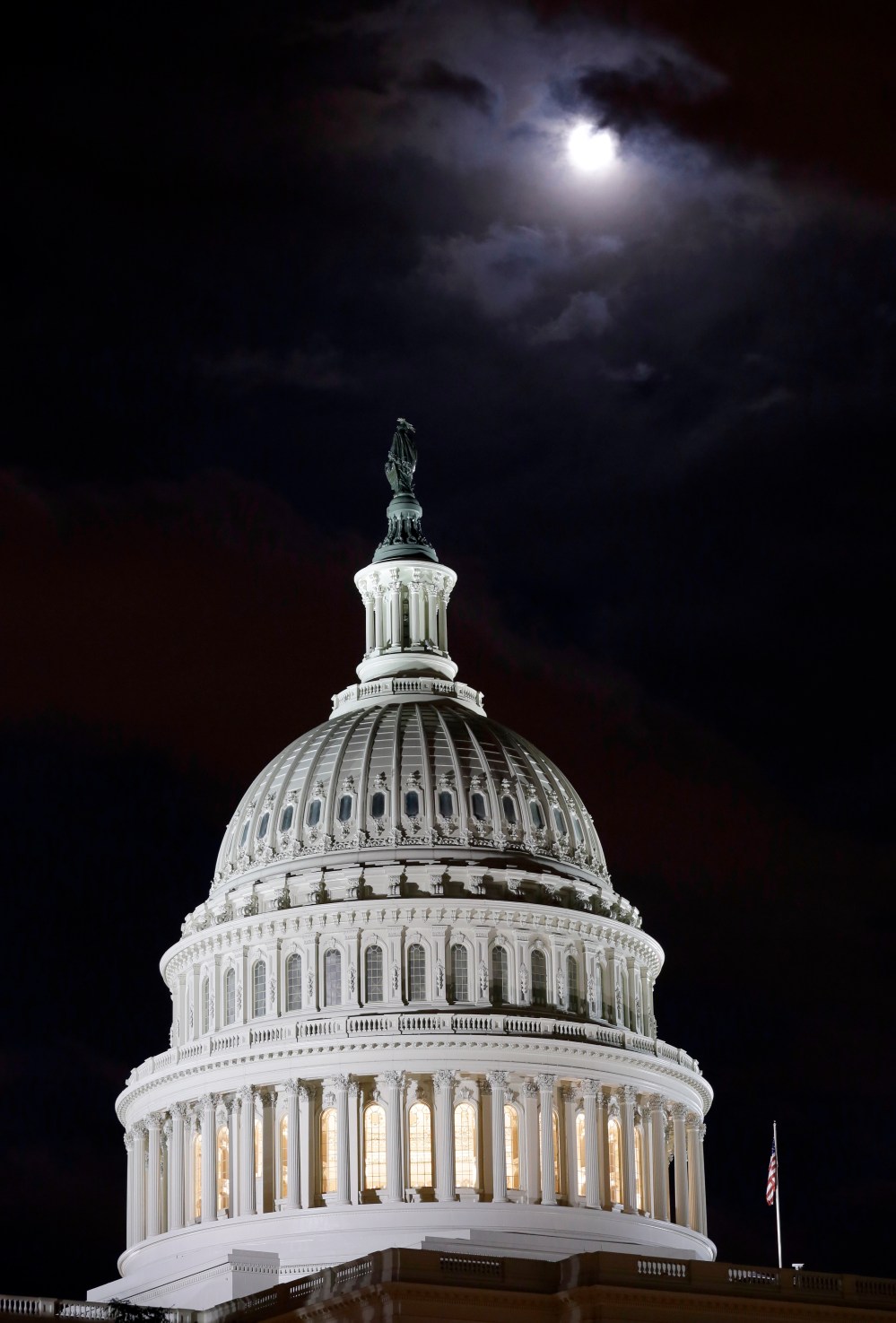 The United States Capitol is seen on Capitol Hill Wednesday, Feb. 27, 2013 in Washington. (AP Photo/Alex Brandon)