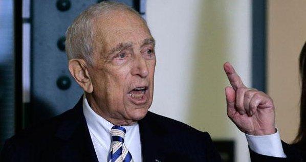 New Jersey's Frank Lautenberg dies at age 89