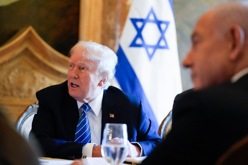 Donald Trump meets with Israeli Prime Minister Benjamin Netanyahu at his Mar-a-Lago estate.